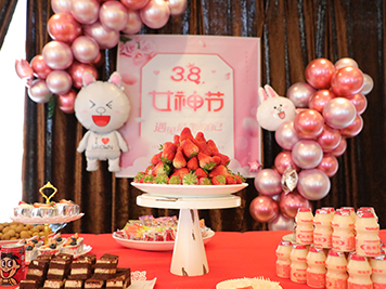 共情温暖姐妹心 品贺“三八”女神节